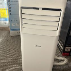 Midea 3-in-1 Portable Air Conditioner 5,000 BTU