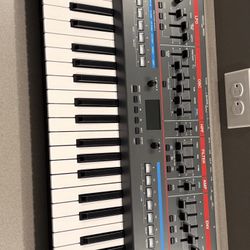 Roland JUNO-X 61-key Synthesizer