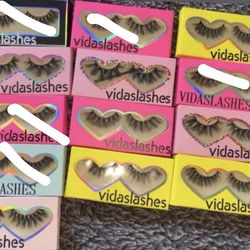 $5 lashes brand new