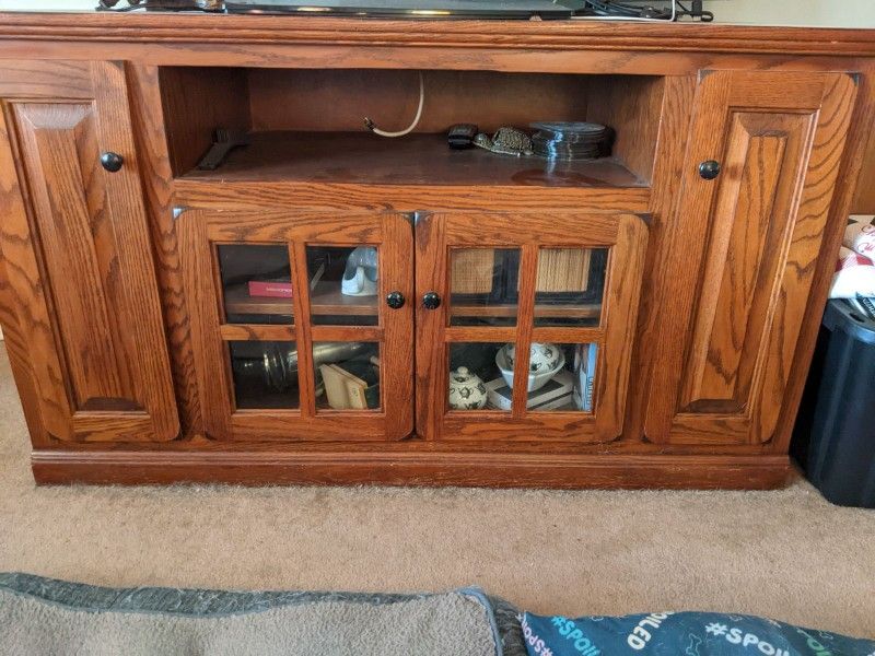 Oak TV Stand
