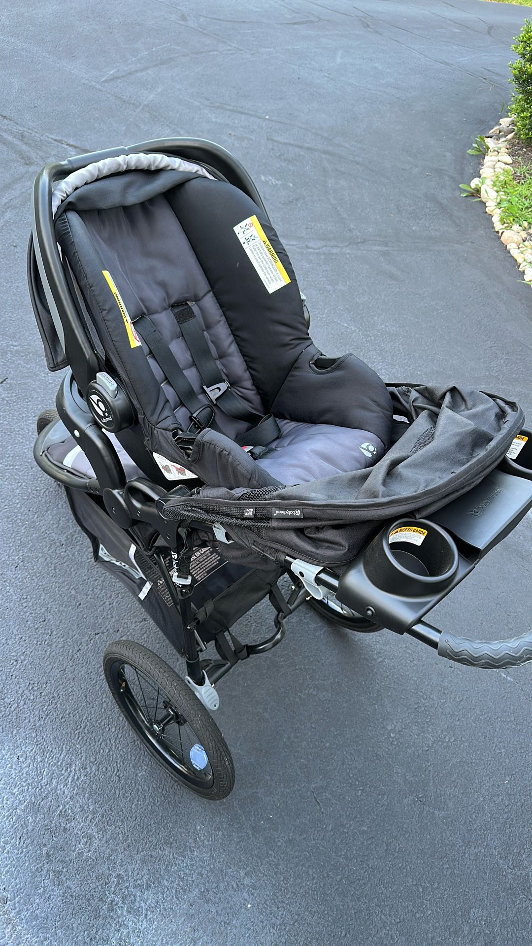 Baby trends car seat and stroller
