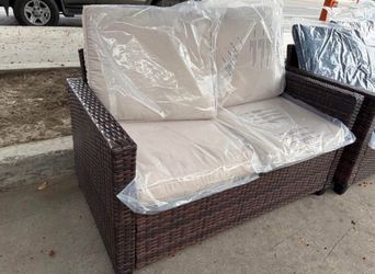 Outdoor Patio Loveseat,All-Weather Wicker Sofa Outdoor Patio Furniture for Deck Backyard, Beige