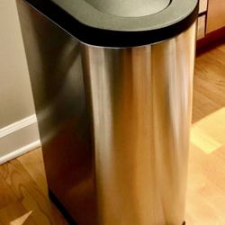 SIMPLEHUMAN 45 Liter / 12 Gallon Stainless Steel Slim Kitchen Trash Can