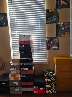 Set of sneaker boxes