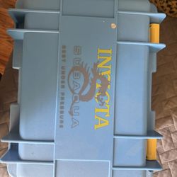 INVICTA Light Blue 8-slot Watch Storage Case Brand New