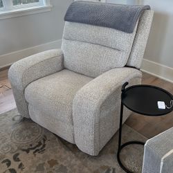 Reclining chair