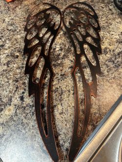 Metal Angel Wings Wall Decor