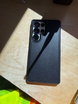 Samsung s25 ultra looking to trade or sell