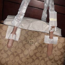Authentic Coach Purse 