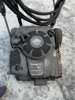 Gas power washer.