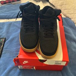 Nike Court Vision Mid