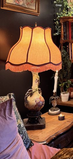 Antique Set Of 2 Lamps With Lampshade