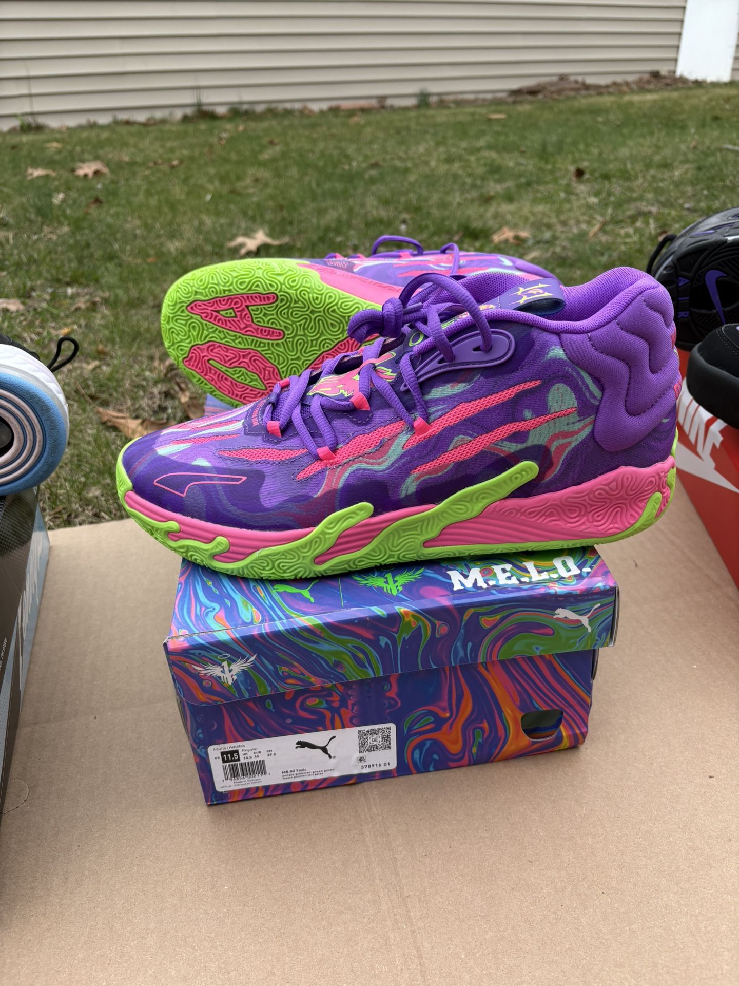 11.5 Men’s 2 Pairs