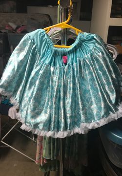 Elsa skirt size 7/8