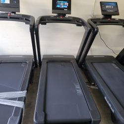 FULLERTON - 2025 Nordictrack
Commercial 1250 Treadmill - 12MPH - 1100$