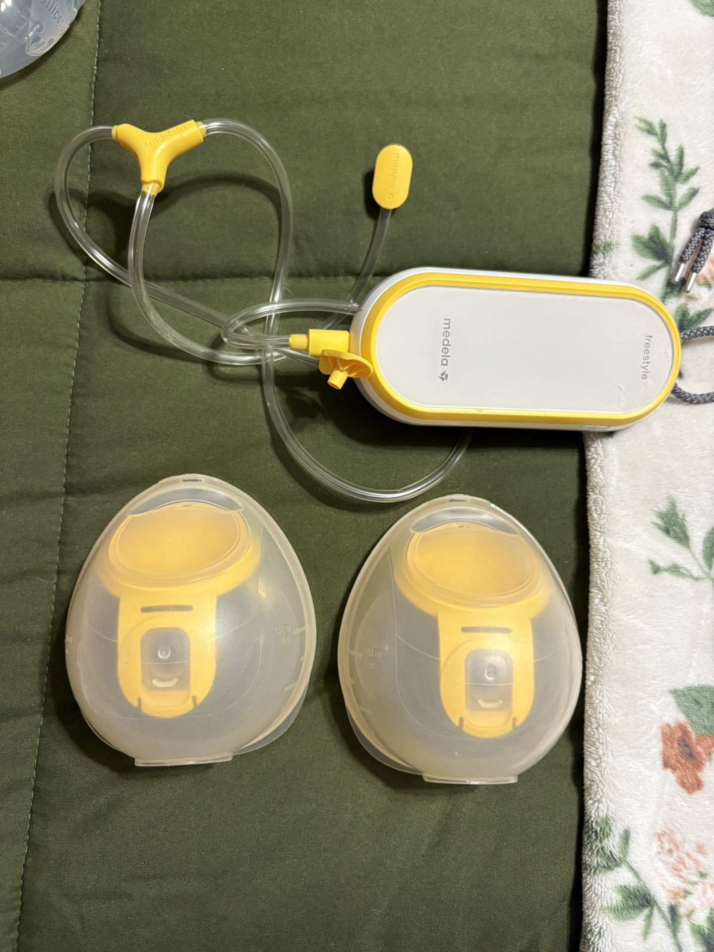 Medela wearable pumps