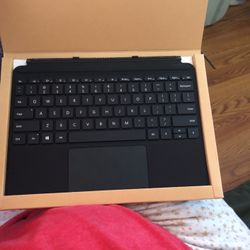 Microsoft Surface Go