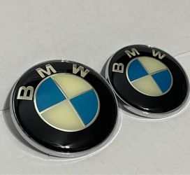 BMW Trunk Hood emblem Set NEW 82mm 72mm