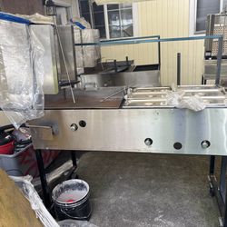 Planchas de 24” trompo,  mesita y 6 contenedores