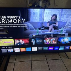 Vizio Smart tv 75’ (remote)