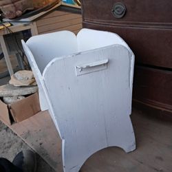 Bassinet. Styled wood planter or storage