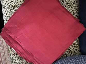 12 New Crate and Barrel ($198) Linen Marin (Red) Napkins - $100