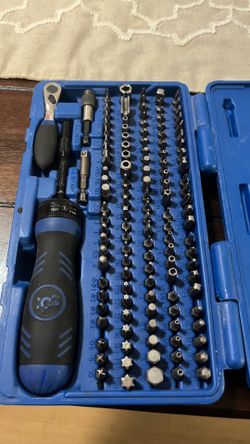Cornwell 126 pc Ratchet/Screwdriver set