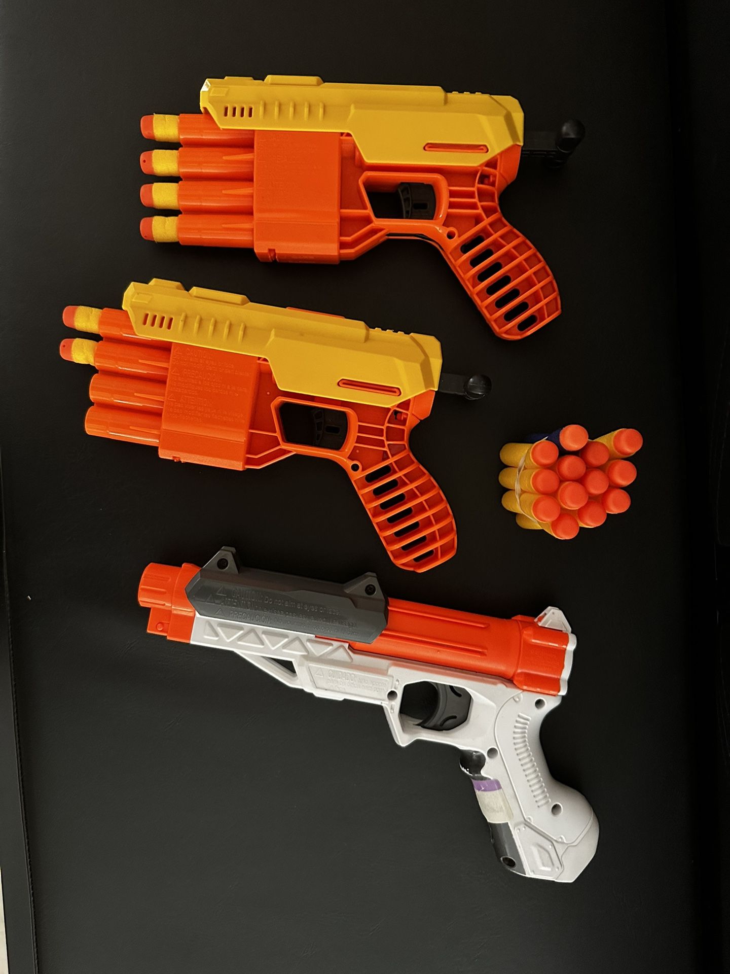 3 NERF GUNS PLUS AMMO