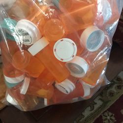 100 Empty Pill Bottles 