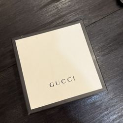 Gucci belt 