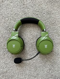Razer Kaira Pro Wireless Gaming Headset for Xbox Series X Halo Infinite Edition