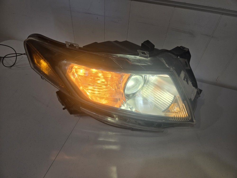 2010-2019 LINCOLN MKT RIGHT PASSENGER HEADLIGHT XENON HID AFS OEM