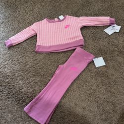Girls Nike Outfit Size 18 Months 
