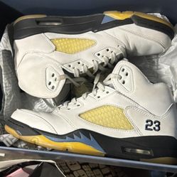 Jordan 5s 