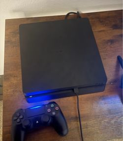 PlayStation 4 Slim 1TB Console