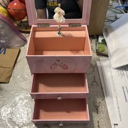 Pink Ballerina Jewelry Box – Music & Spinning Dancer