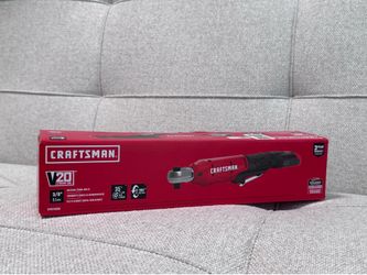 NEW IN BOX CRAFTSMAN V20 20-volt Max Variable Speed 3/8-in Drive Cordless Ratchet Wrench CMCF930B