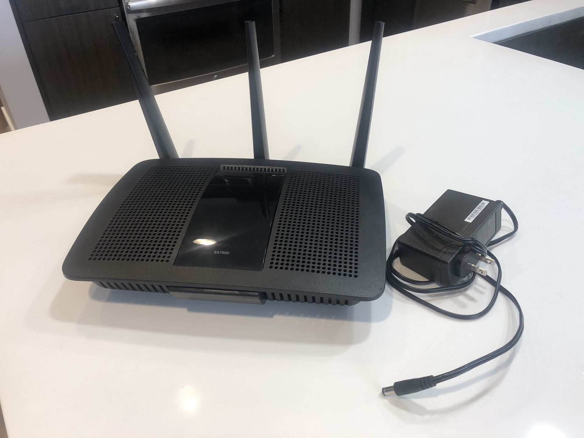 Linksys EA7500 Max-Stream AC1900 MU-MIMO Gigabit Wi-Fi Router