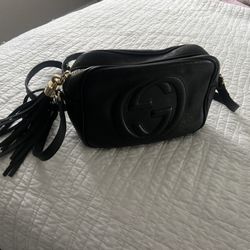 Gucci Cross Bag -black 