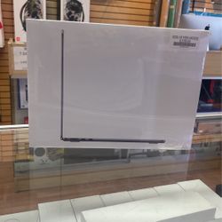 2023 13inch MacBook Air M2/256gb