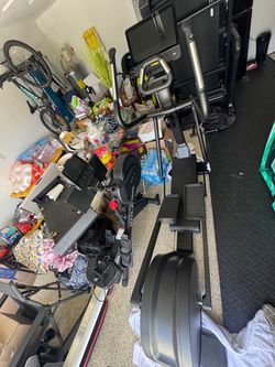 2020 Technogym Skillmill Synchro 7000 Excite – Like New - Winter Park, FL