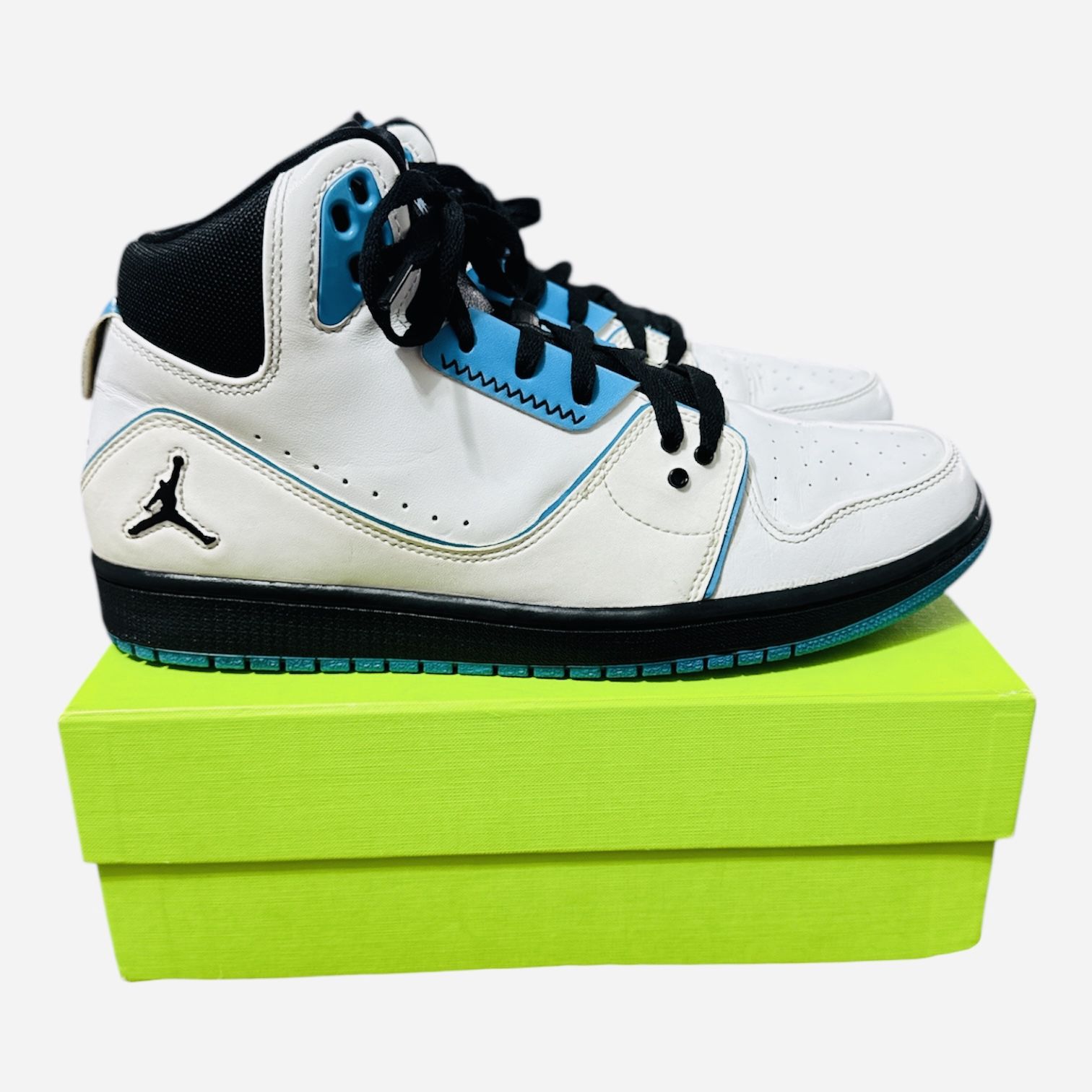 Nike Jordan 1 Flight 2 - 555798-106 Size 10.5