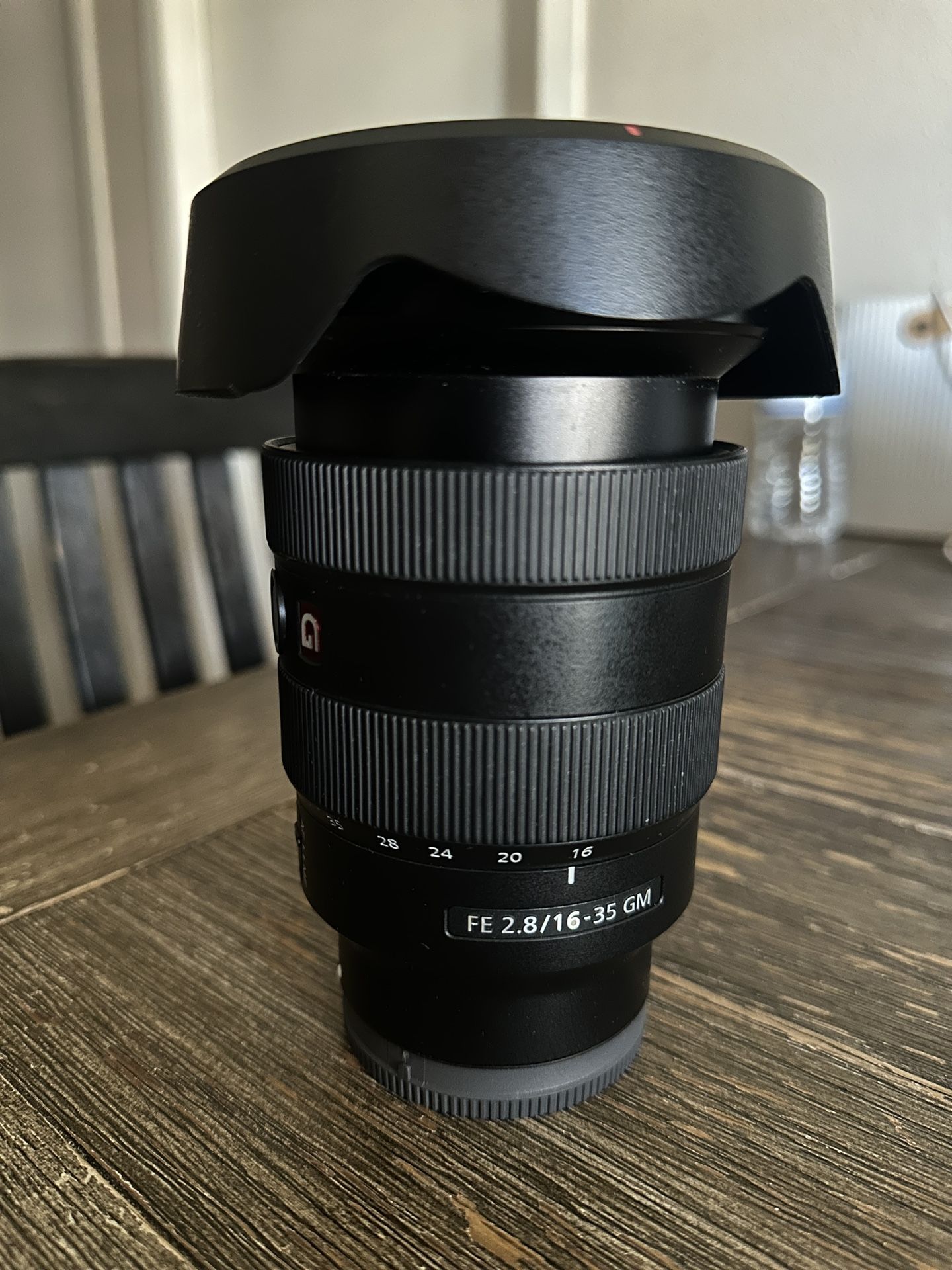 Sony FE 16-35mm f/2.8 GM lens