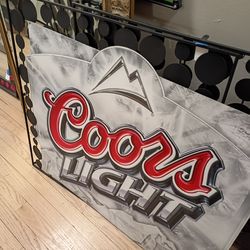 Tin Coors light sign