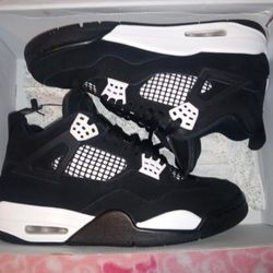 Jordan 4 White Thunder 