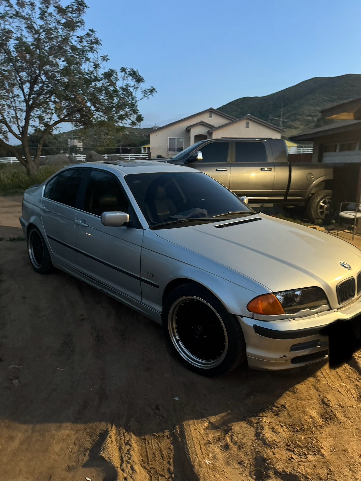 2000 BMW 328i