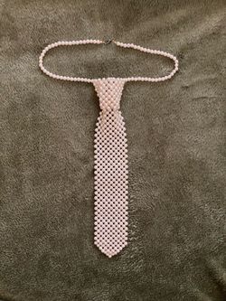 Women Tie