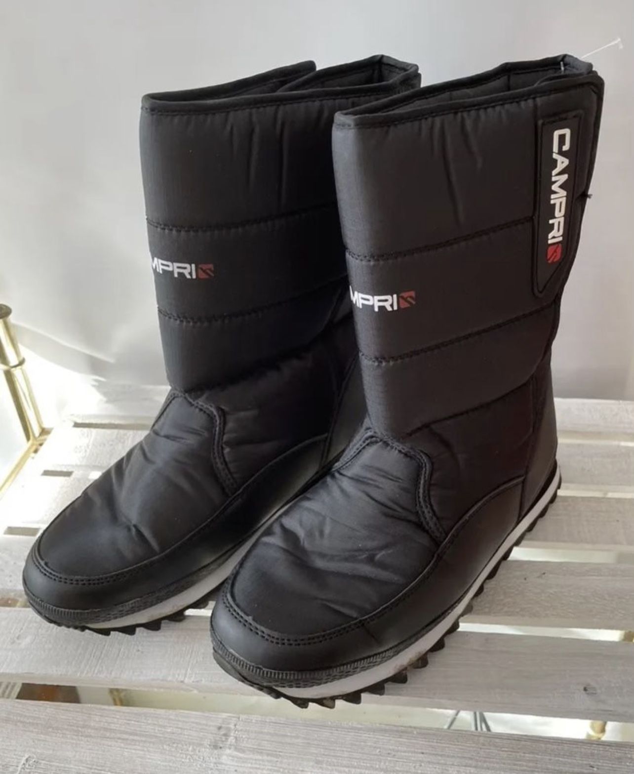 NIB Mens Camprio Snow Boots size 10