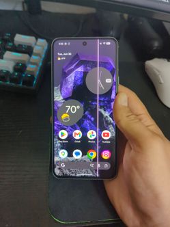 Google pixel 8 128gb LOCKED spectrum only