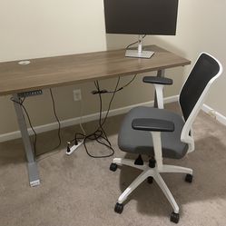 Programmable Adjustable Work Desk & Chair $149.99